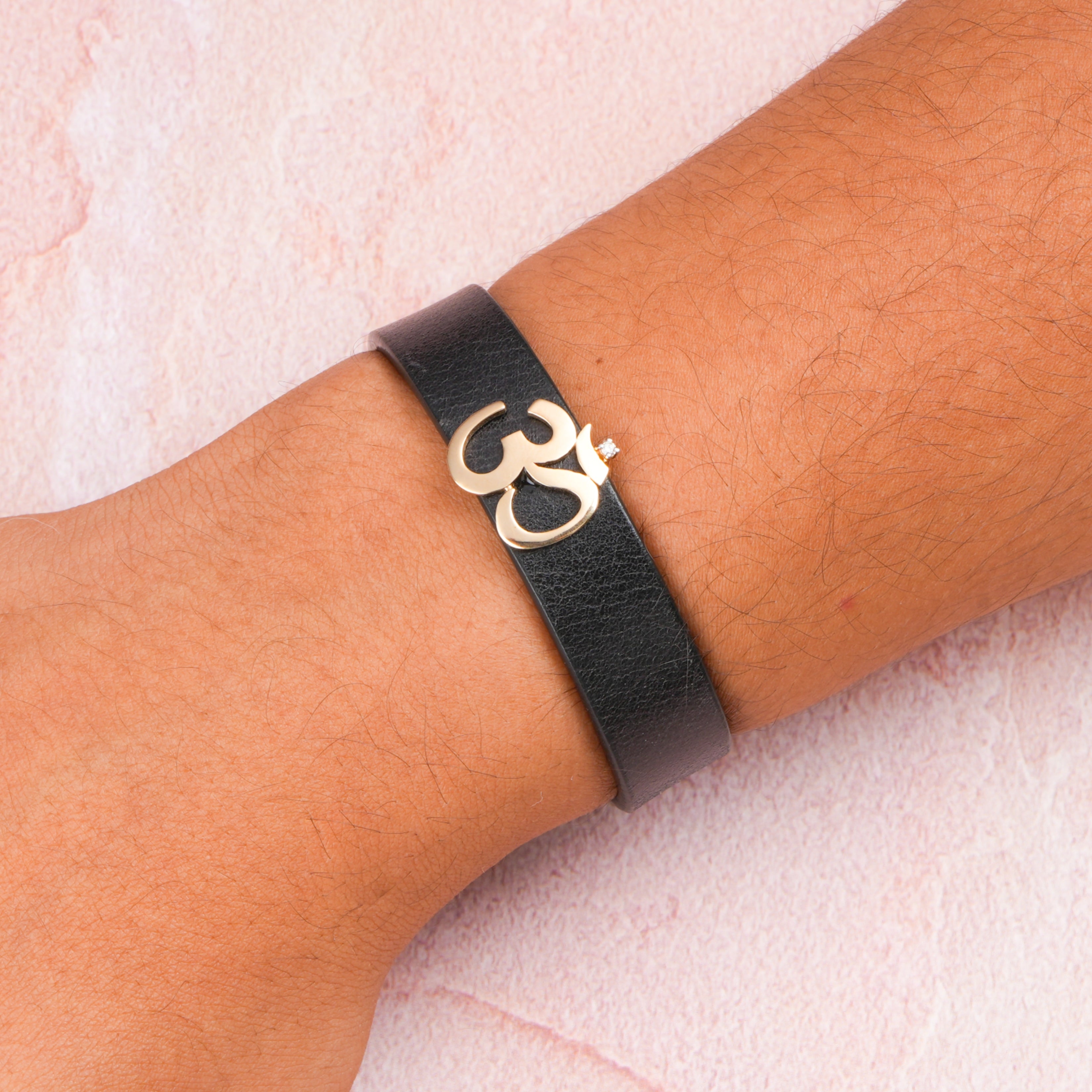 Bracelet With Om Symbol, Om Sign, Yoga Accessories, Leather Accessories,  Men Bracelet, Women Cuff, Great Gift. -  Canada